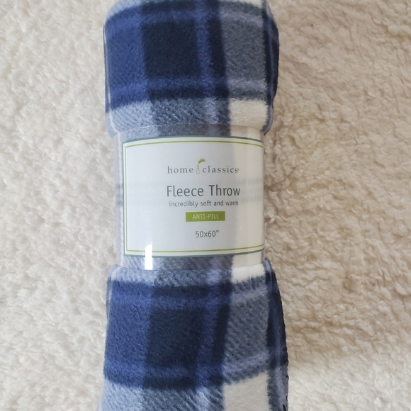 Home Classics Other - FLEECE THROW Blue and White Plaid. NEW WITH TAGS.